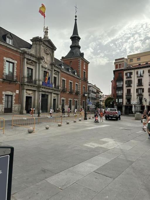 Economico Piso En Madrid Centro Apartment Exterior foto