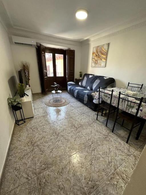 Economico Piso En Madrid Centro Apartment Exterior foto